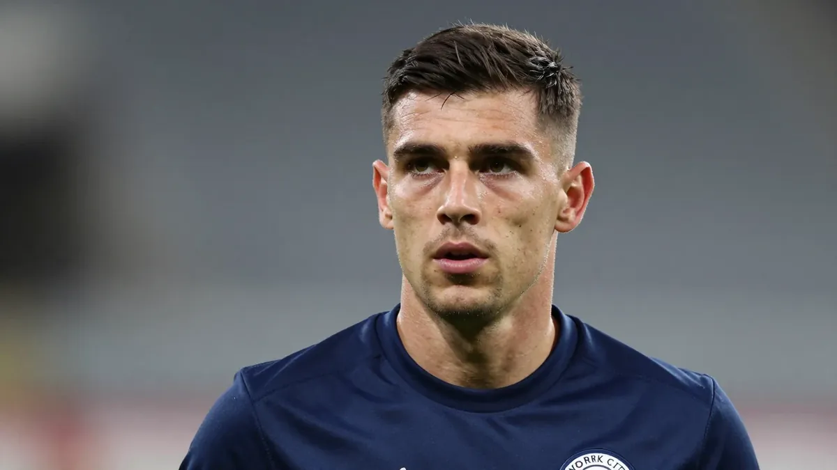 York City are targeting Wigan Athletic midfielder Ronan Darcy as the 25-year-old faces an exit from the DW Stadium, with...